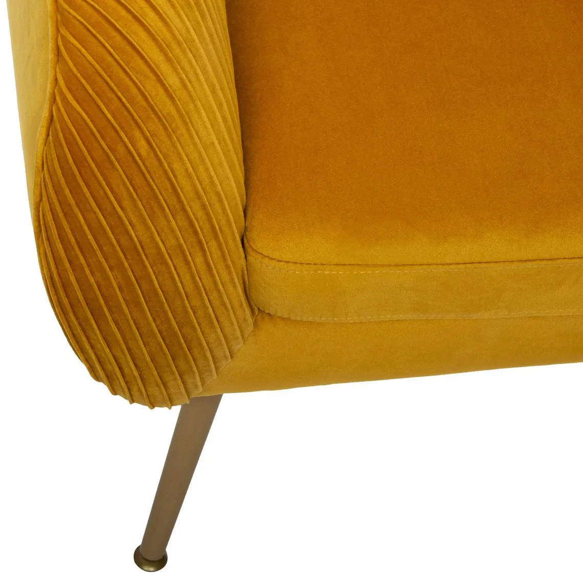 Fauteuil “Solaro” en velours ocre | 3 Suisses