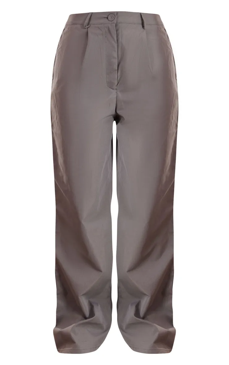 Pantalon droit en peau de pêche gris anthracite