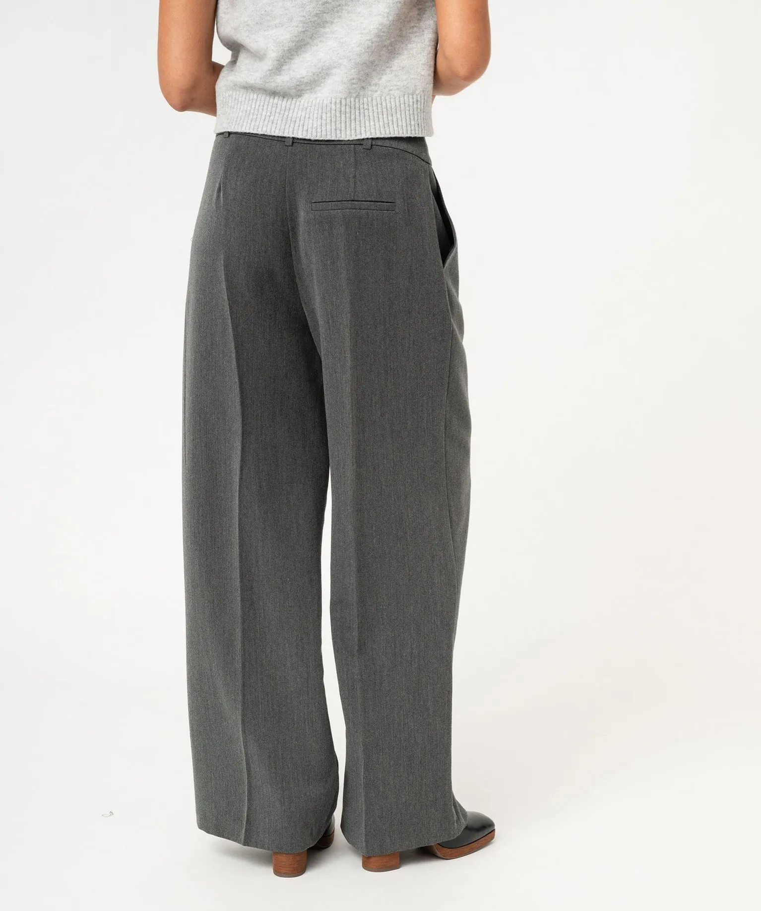 Pantalon large à pinces femme gris