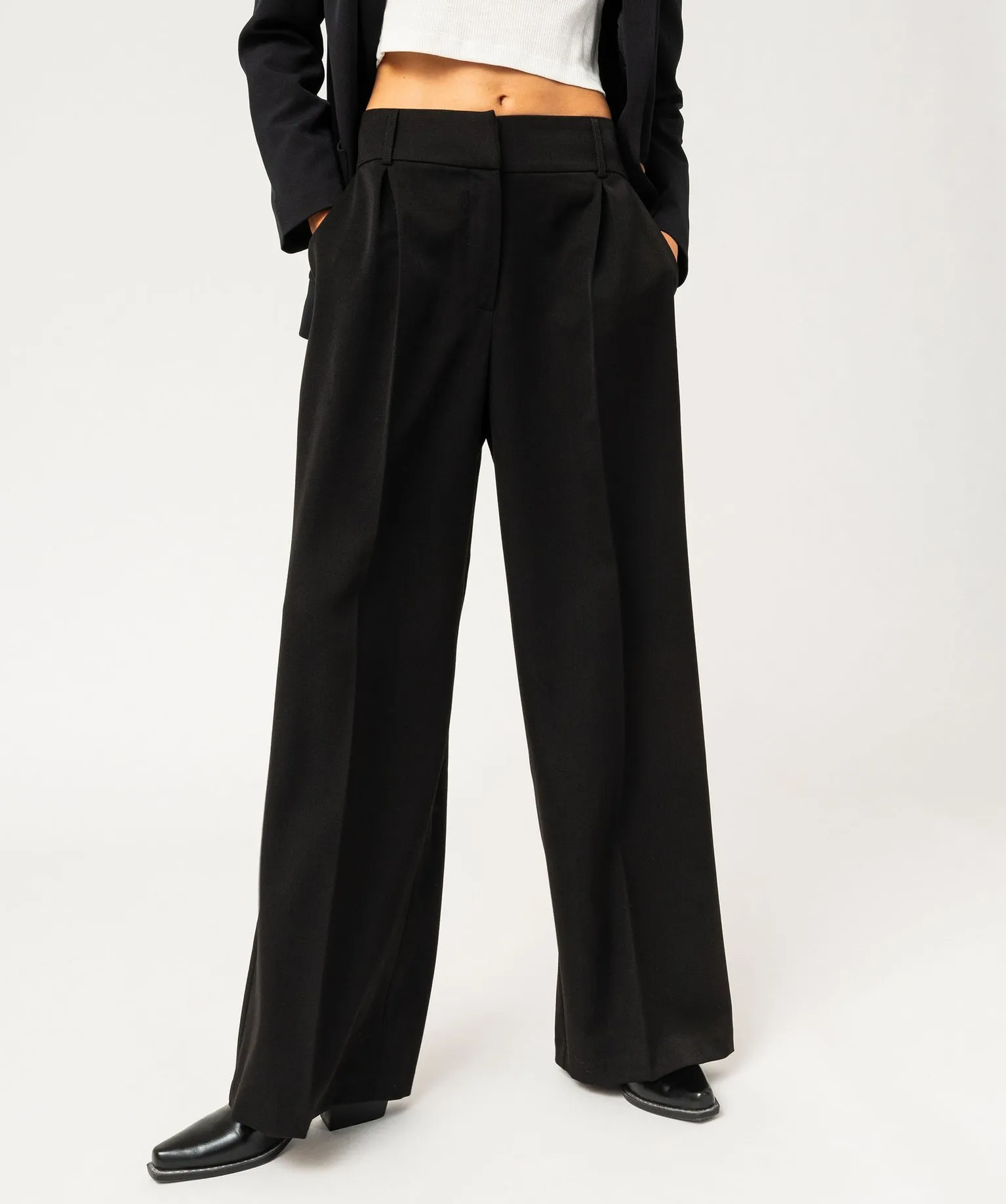 Pantalon large à pinces femme noir