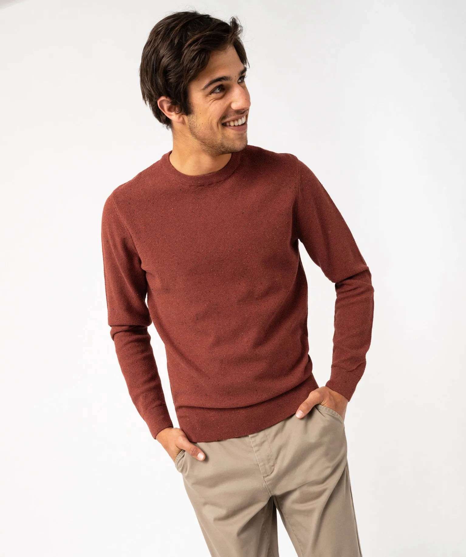 Pull en maille fine mouchetée homme rouge