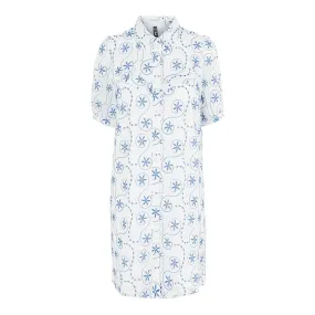 Robe chemise imprimée fantaisie blanc et bleue Femme PIECES à prix 