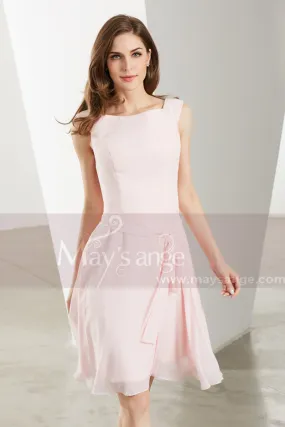 Robe Courte Cocktail Rose Pale Simple En Mousseline