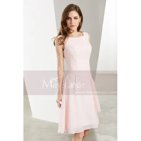 Robe Courte Cocktail Rose Pale Simple En Mousseline