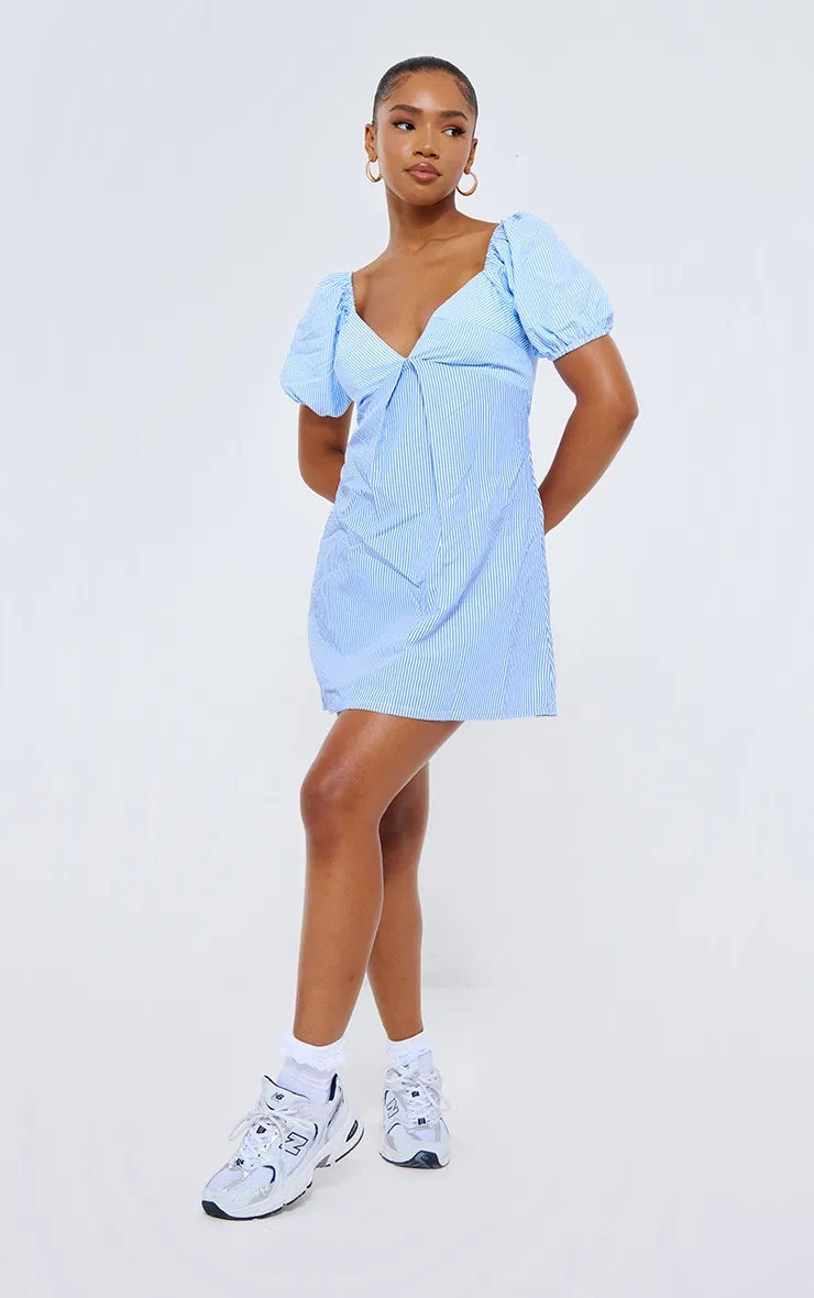 Robe droite rayée bleue à manches bouffantes